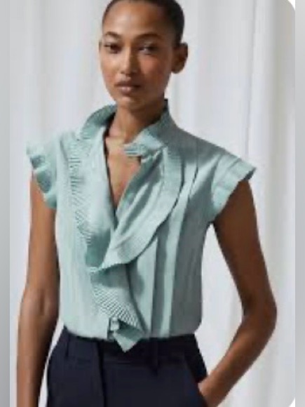 $450 The Fold London Symons Top Blouse Nwt Size 2~Sage Green